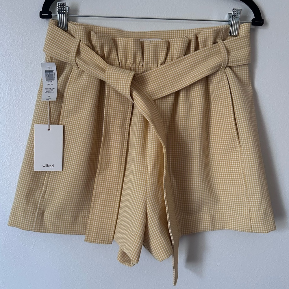 Wilfred High-Waist Paperbag Shorts in Light Yellow Gingham